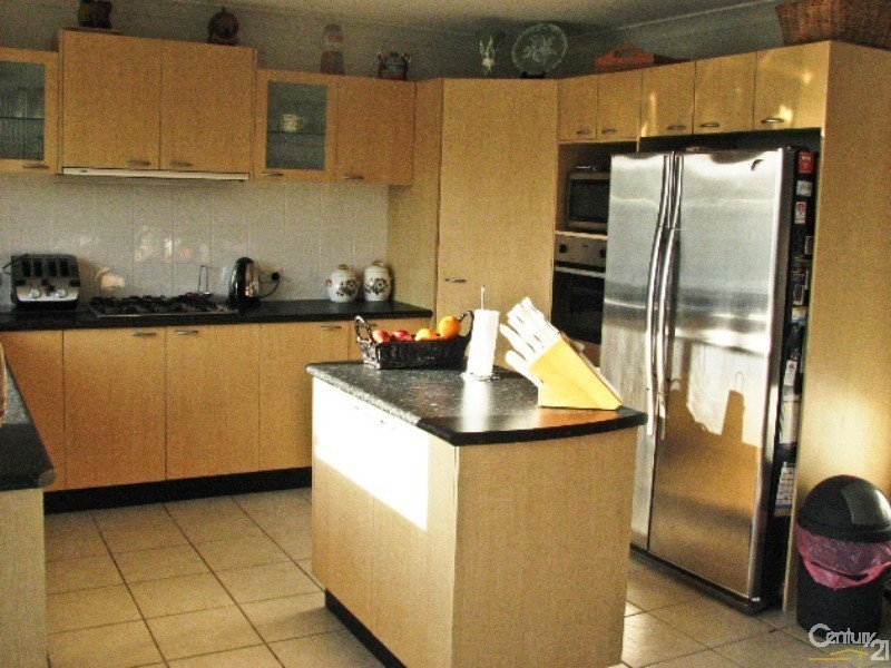 8 Jasmine Way, Thornton NSW 2322