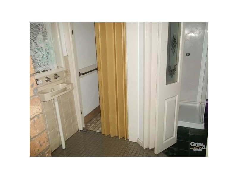 11 Redman Street, Islington NSW 2296