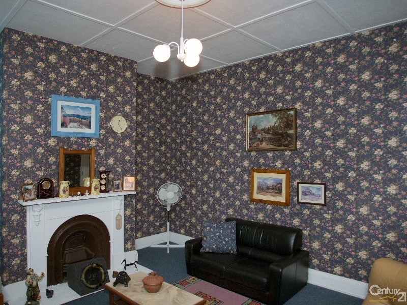 114 Bull Street, Cooks Hill NSW 2300