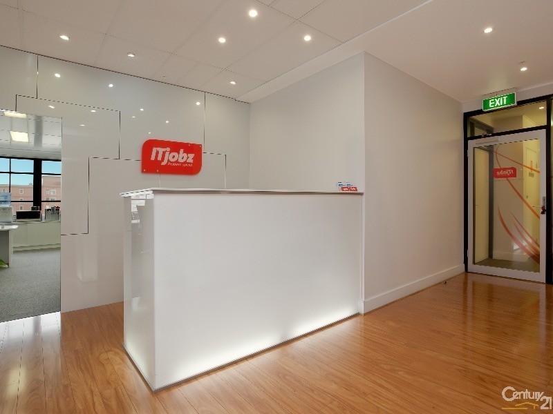 30/19 Bolton Street, Newcastle NSW 2300