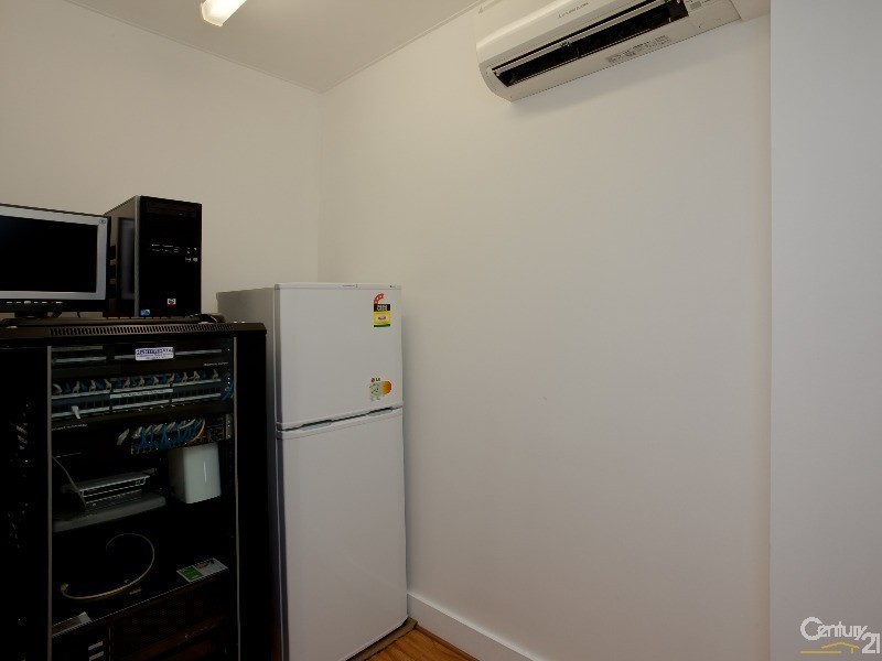 30/19 Bolton Street, Newcastle NSW 2300