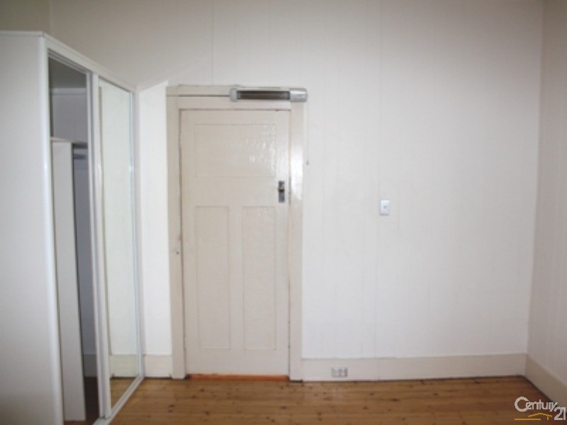 3 Kings Road, Tighes Hill NSW 2297