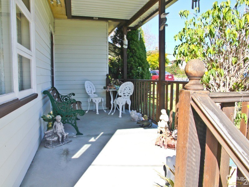 95 Cardiff Road, Elermore Vale NSW 2287