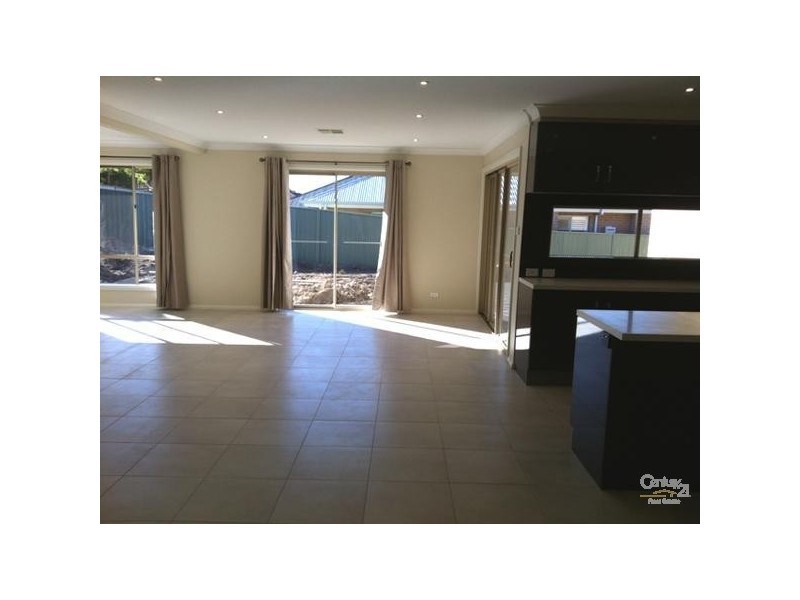 17 Hinchinbrook Close, Ashtonfield NSW 2323