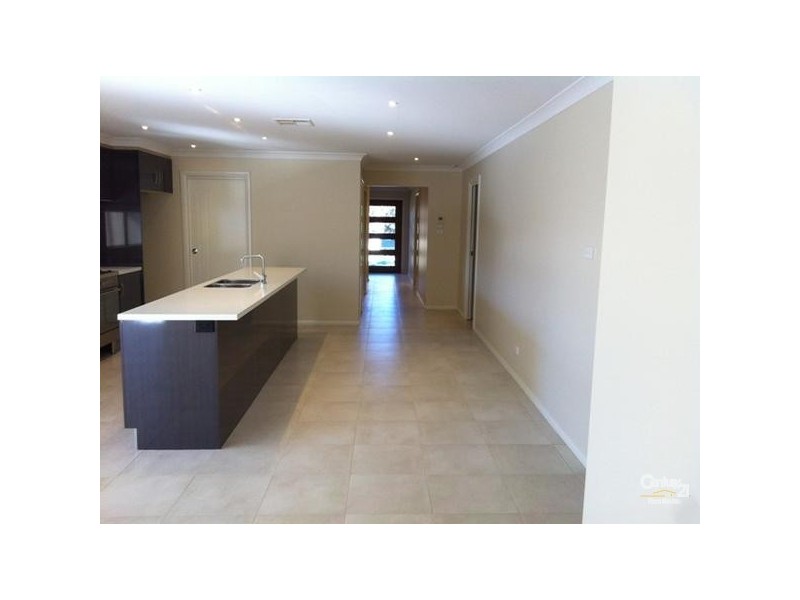 17 Hinchinbrook Close, Ashtonfield NSW 2323