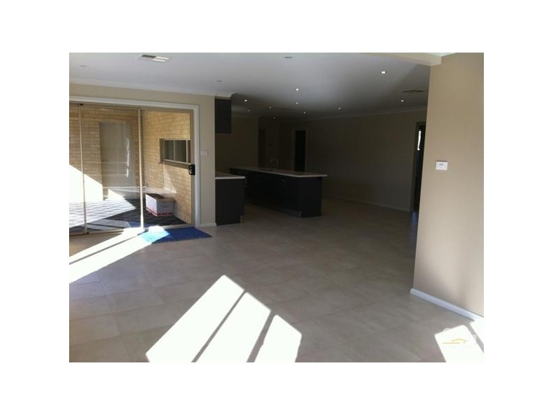 17 Hinchinbrook Close, Ashtonfield NSW 2323