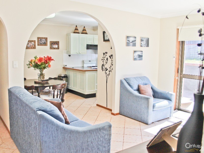 8 Craven Close, Maryland NSW 2287