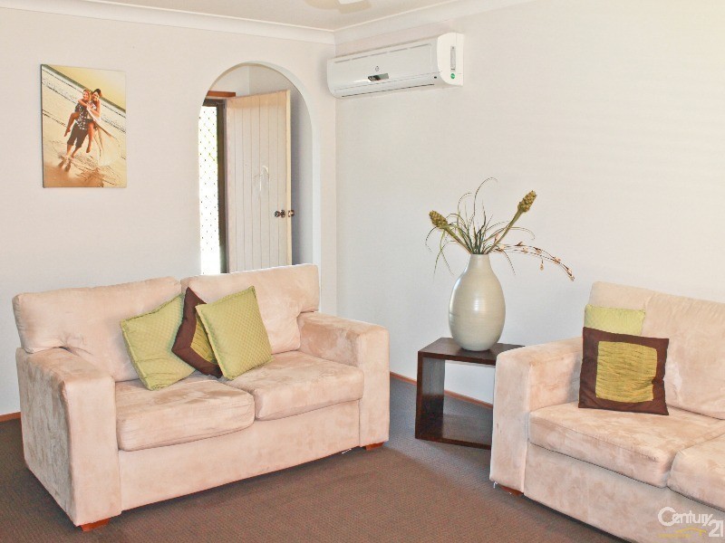 8 Craven Close, Maryland NSW 2287