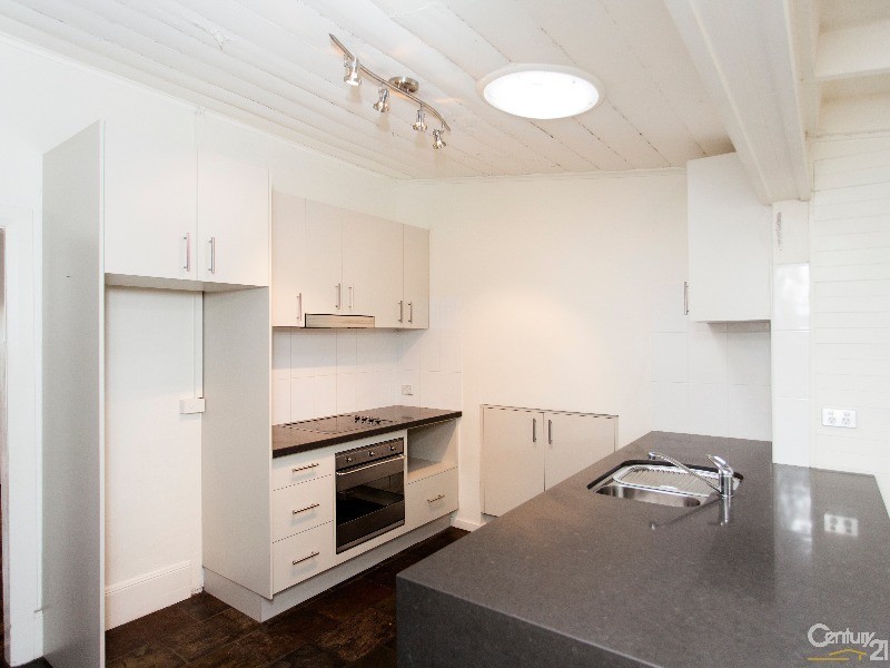 82A Parry Street, Cooks Hill NSW 2300
