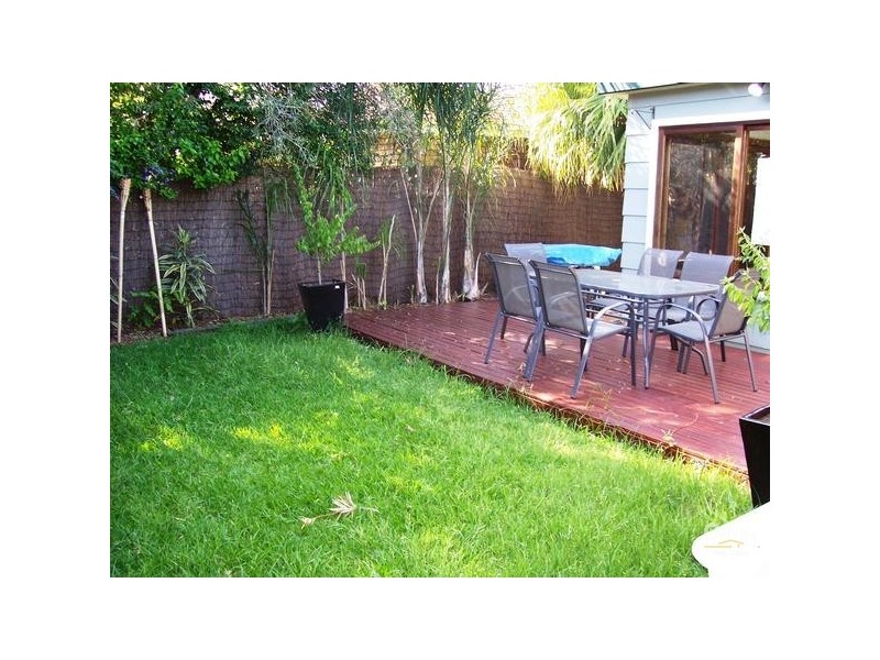 121 Cleary Street, Hamilton NSW 2303