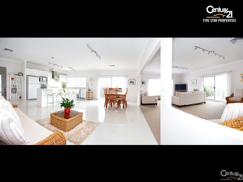 5 Kimberley Place, Macquarie Hills NSW 2285