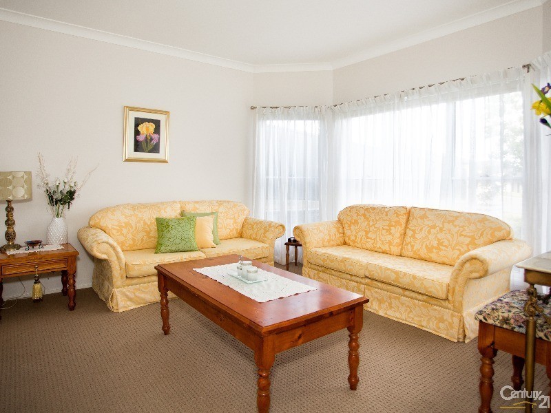 5 Kimberley Place, Macquarie Hills NSW 2285