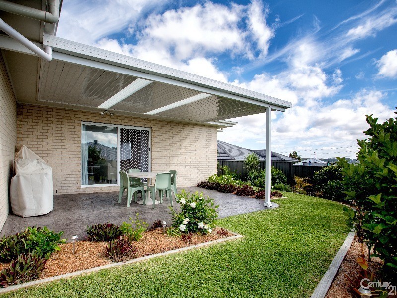 5 Kimberley Place, Macquarie Hills NSW 2285