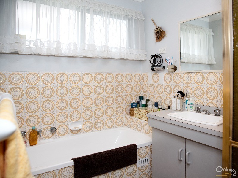 18 Cheviot Close, Elermore Vale NSW 2287