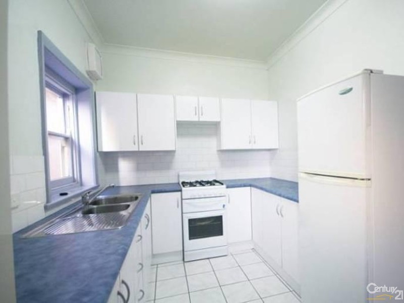 2/93  Wolfe Street, The Hill NSW 2300