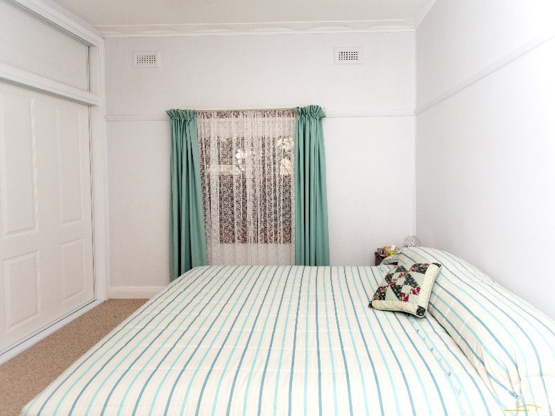 13 Dumaresq Street, Hamilton South NSW 2303