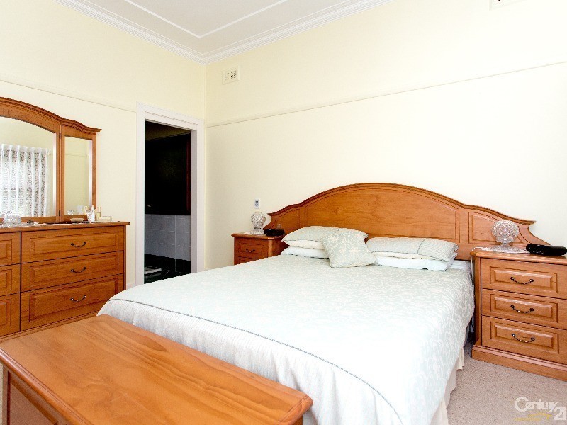 13 Dumaresq Street, Hamilton South NSW 2303