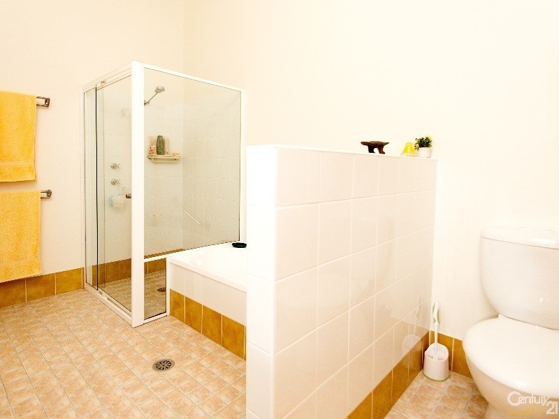 13 Dumaresq Street, Hamilton South NSW 2303