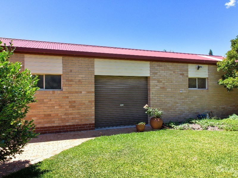 13 Dumaresq Street, Hamilton South NSW 2303
