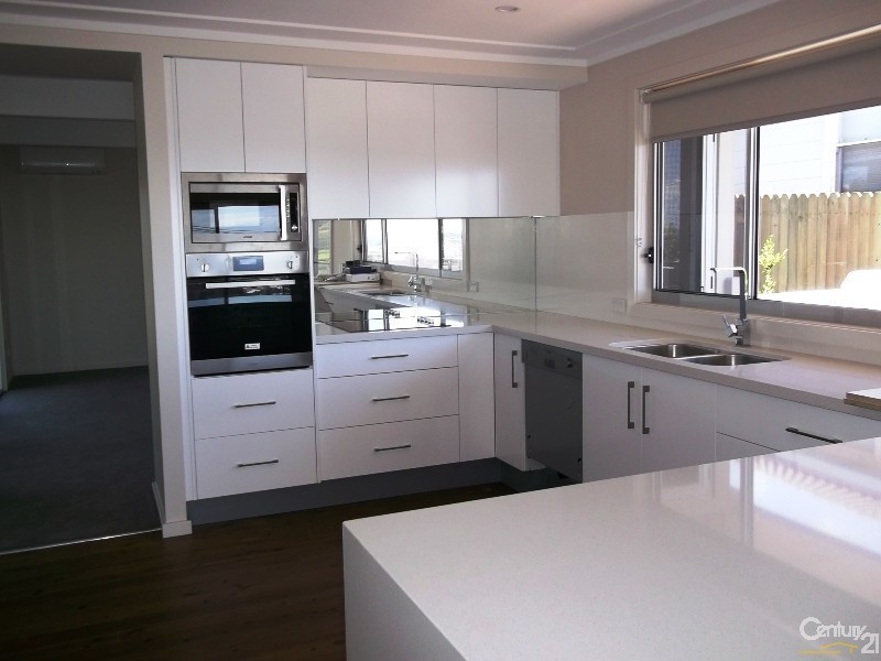 68 Woodward Street, Merewether NSW 2291