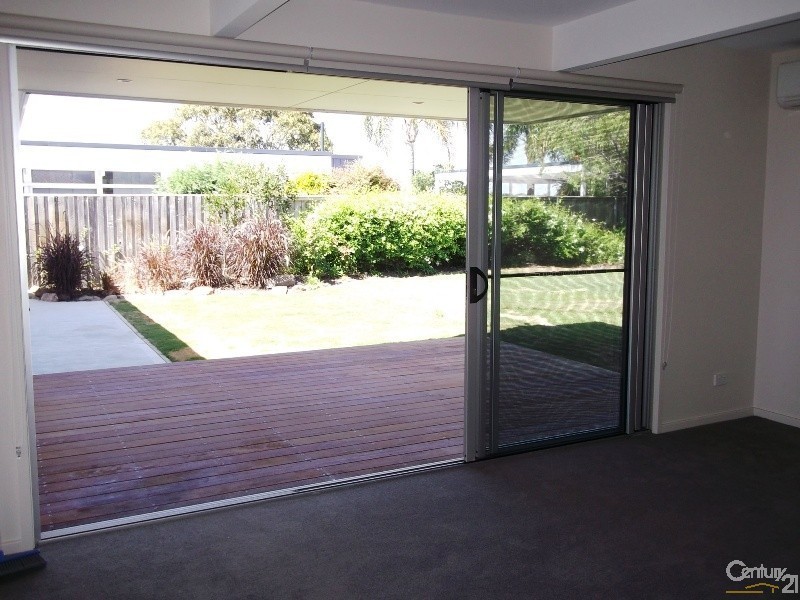 68 Woodward Street, Merewether NSW 2291