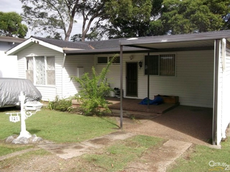 121 Reservoir Road, Glendale NSW 2285