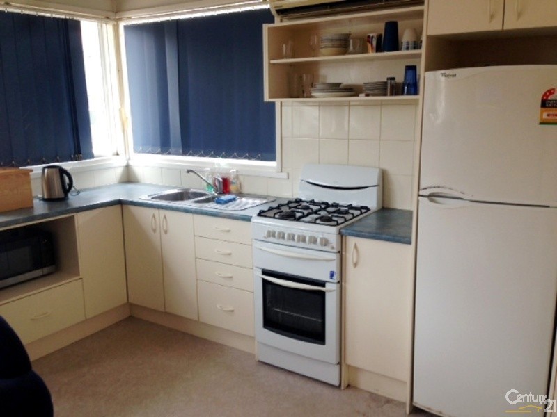 2/4 Mosbri Crescent, Cooks Hill NSW 2300