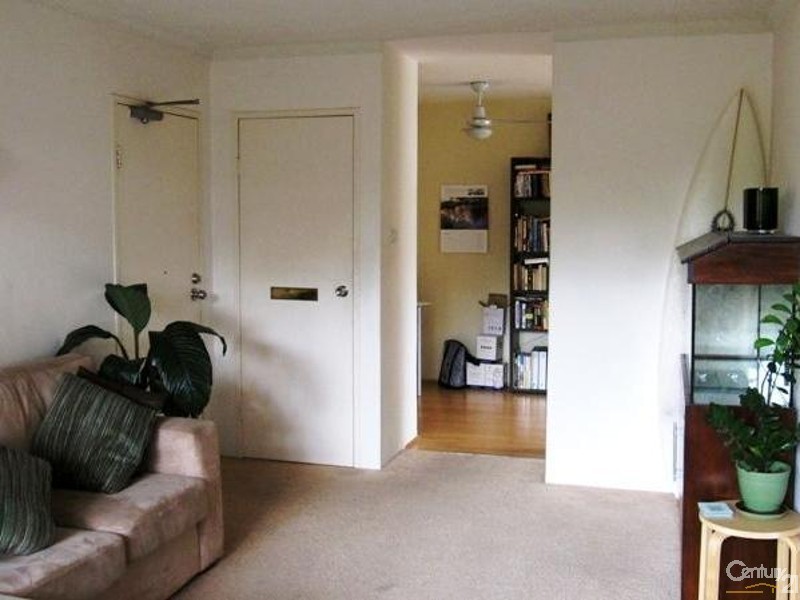 2/5 Dent Street, Merewether NSW 2291