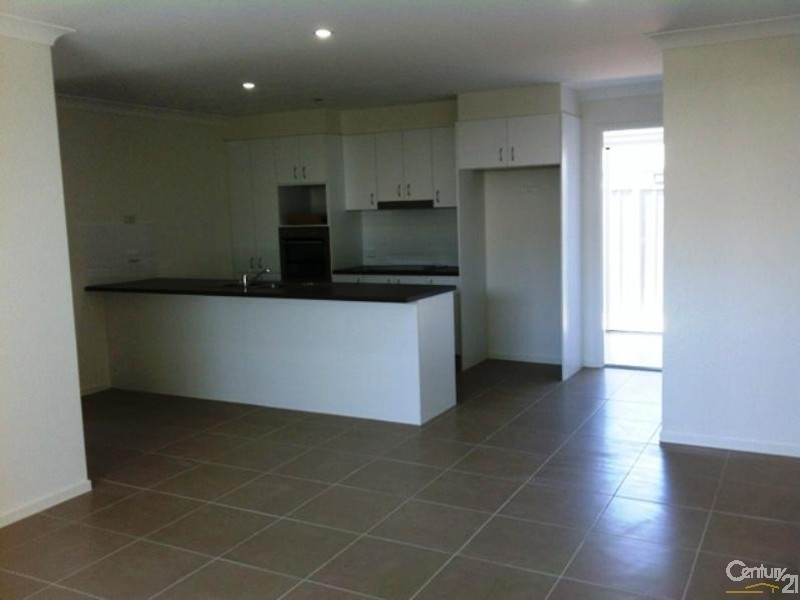 19 Radiant Avenue, Largs NSW 2320