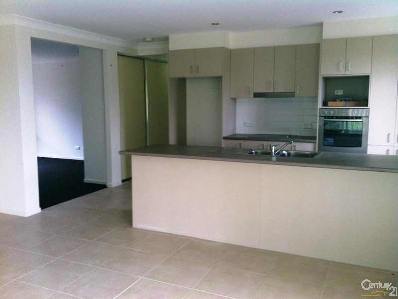 11 Radiant Avenue, Largs NSW 2320