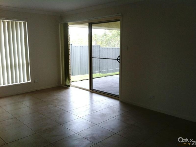 11 Radiant Avenue, Largs NSW 2320