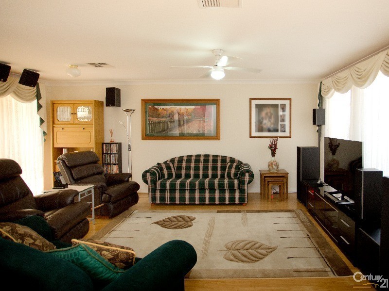 6 Willow Close, Thornton NSW 2322