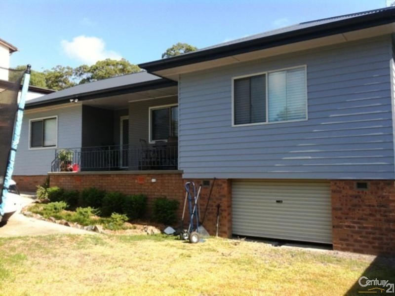 16 Regent Street, Tingira Heights NSW 2290