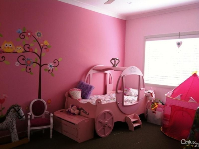 16 Regent Street, Tingira Heights NSW 2290