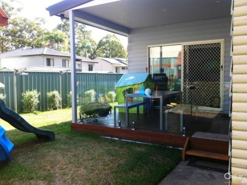 16 Regent Street, Tingira Heights NSW 2290