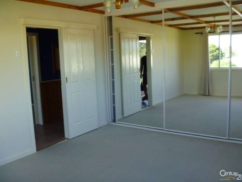 73 Fifth Street, Weston NSW 2326