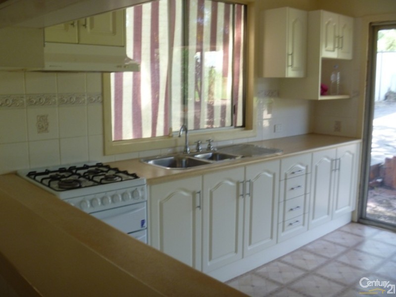 73 Fifth Street, Weston NSW 2326