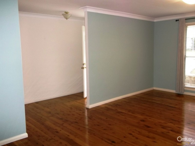 4 Witchard Place, Maryland NSW 2287