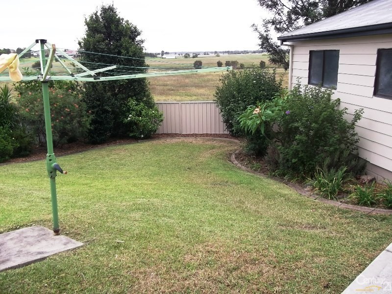 4 Witchard Place, Maryland NSW 2287