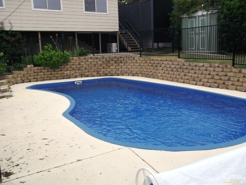 4 Witchard Place, Maryland NSW 2287