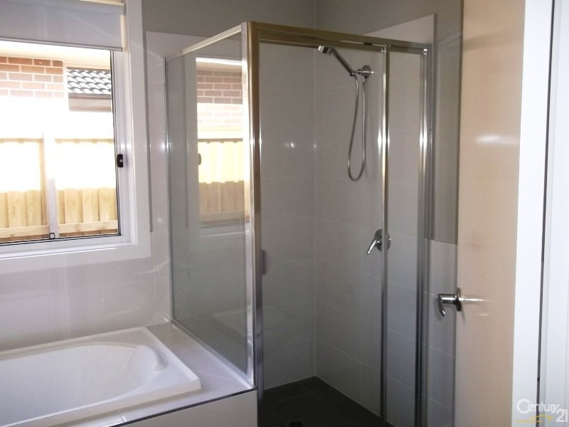 34 Warbler Avenue, Aberglasslyn NSW 2320