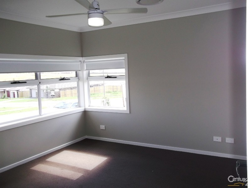 17 Dove Street, Aberglasslyn NSW 2320