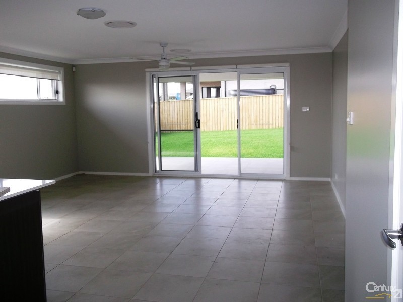 17 Dove Street, Aberglasslyn NSW 2320