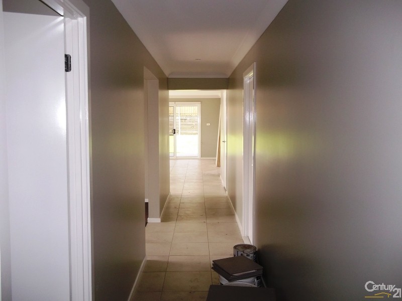 2 Bowerbird Close, Aberglasslyn NSW 2320