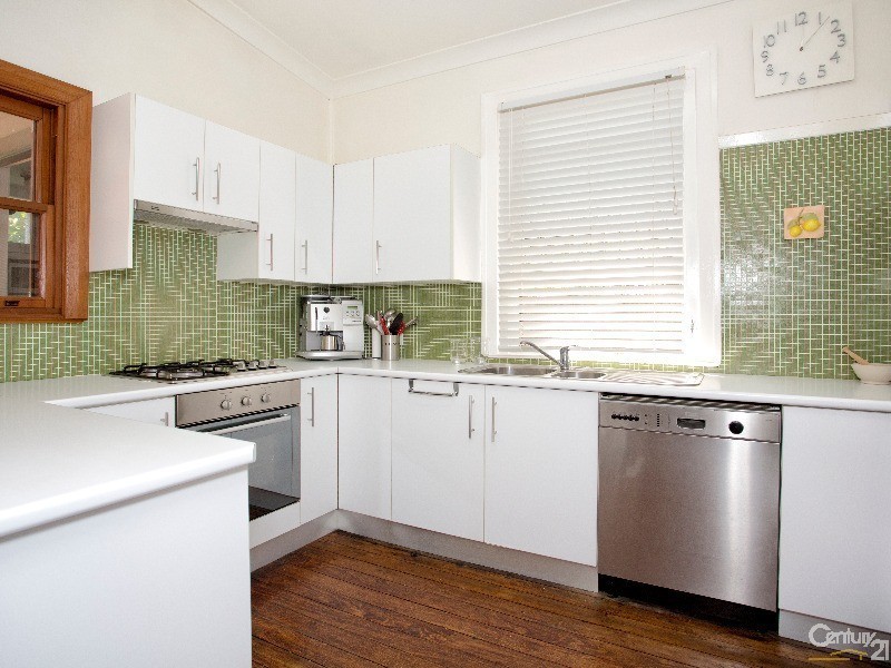 2 Everton Street, Hamilton East NSW 2303