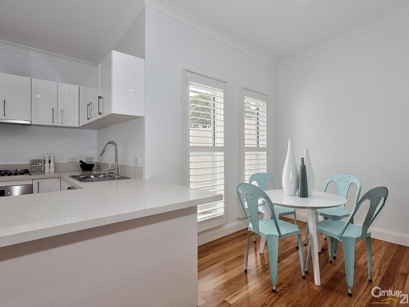 22 Young Street, Georgetown NSW 2298