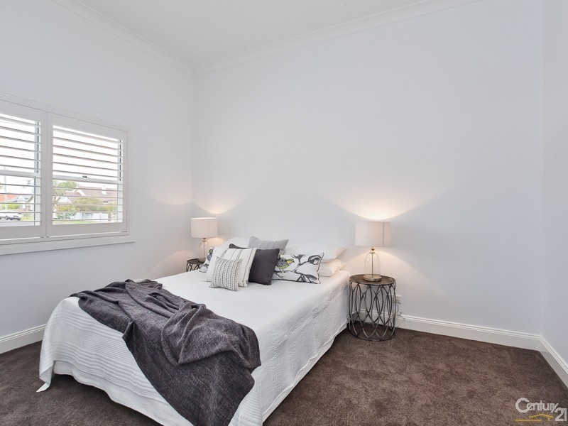 22 Young Street, Georgetown NSW 2298