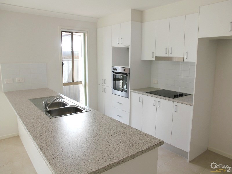 27 Radiant Avenue, Largs NSW 2320