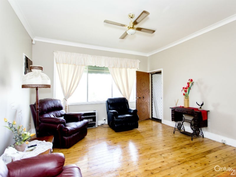 44 Crescent Road, Waratah NSW 2298