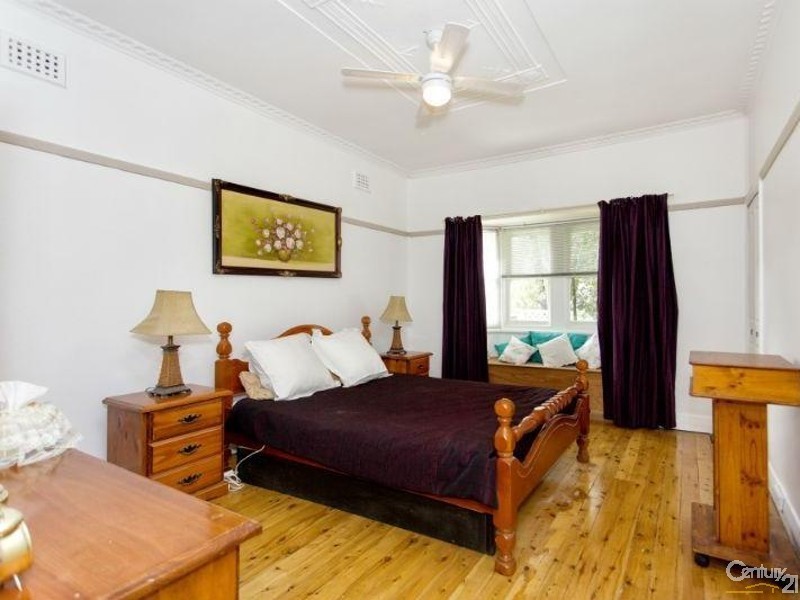 44 Crescent Road, Waratah NSW 2298